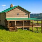 755 Coffee Creek Road