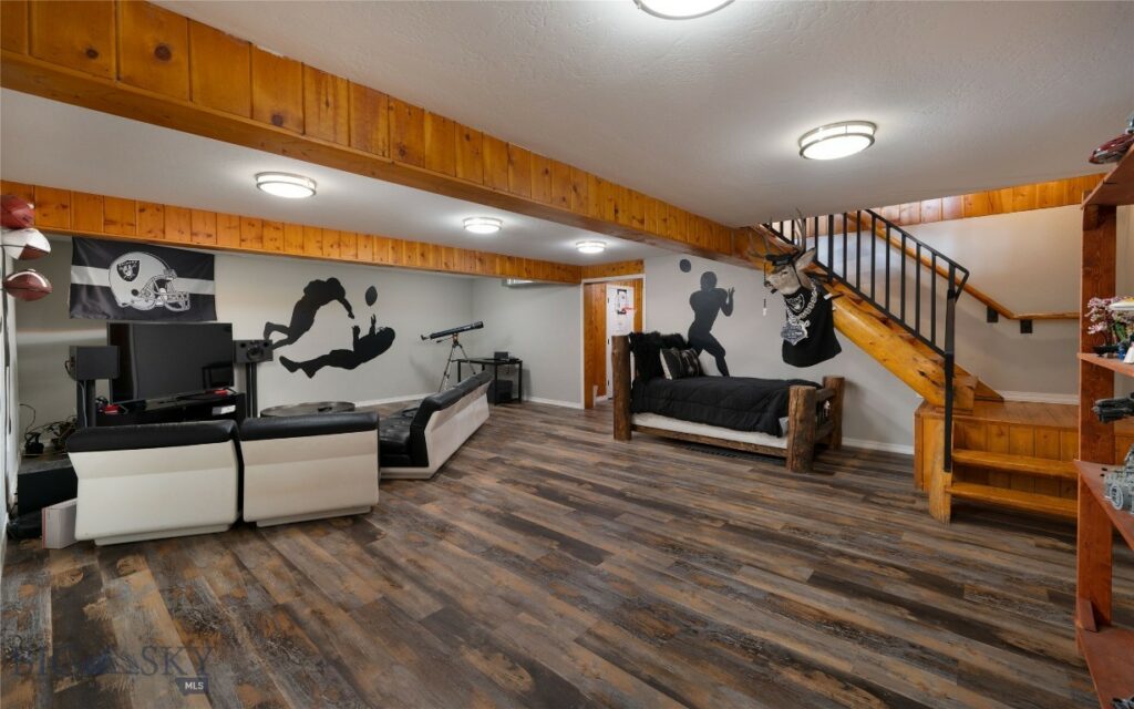 Belgrade MT 59714 - 8