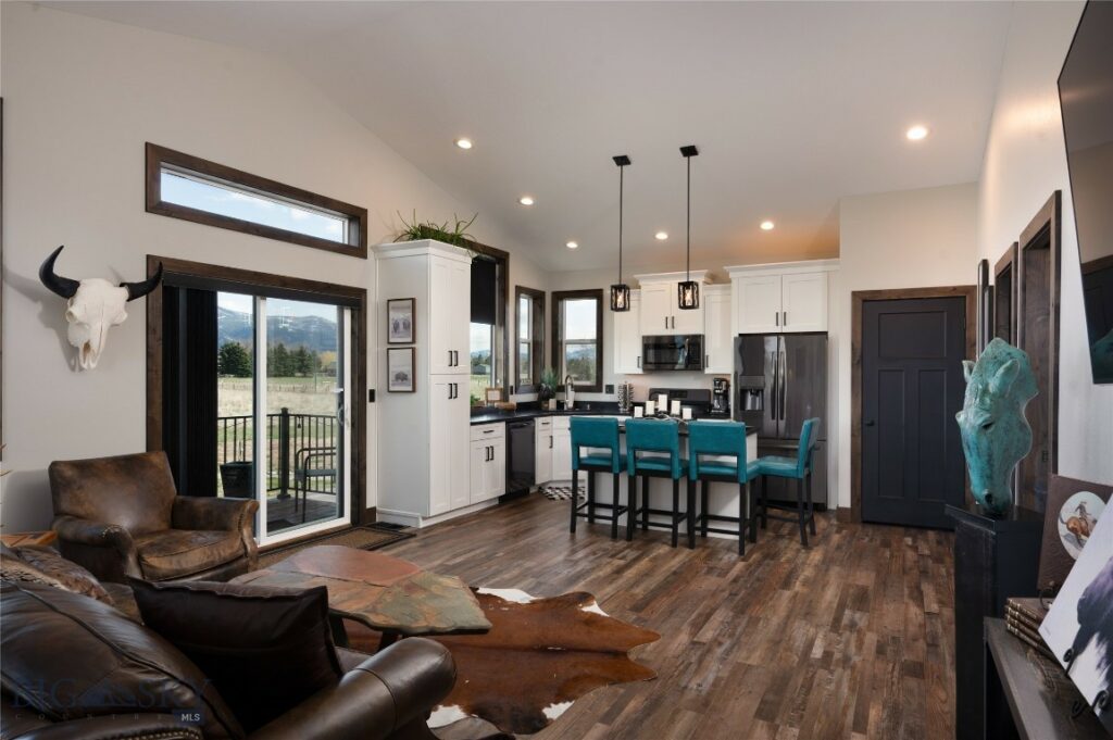 7550 & 7560 Springhill Road