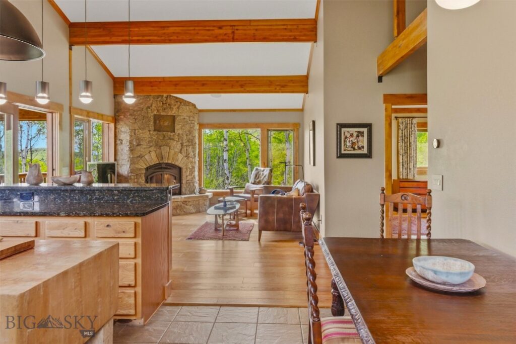 761 Sunny Bear Road