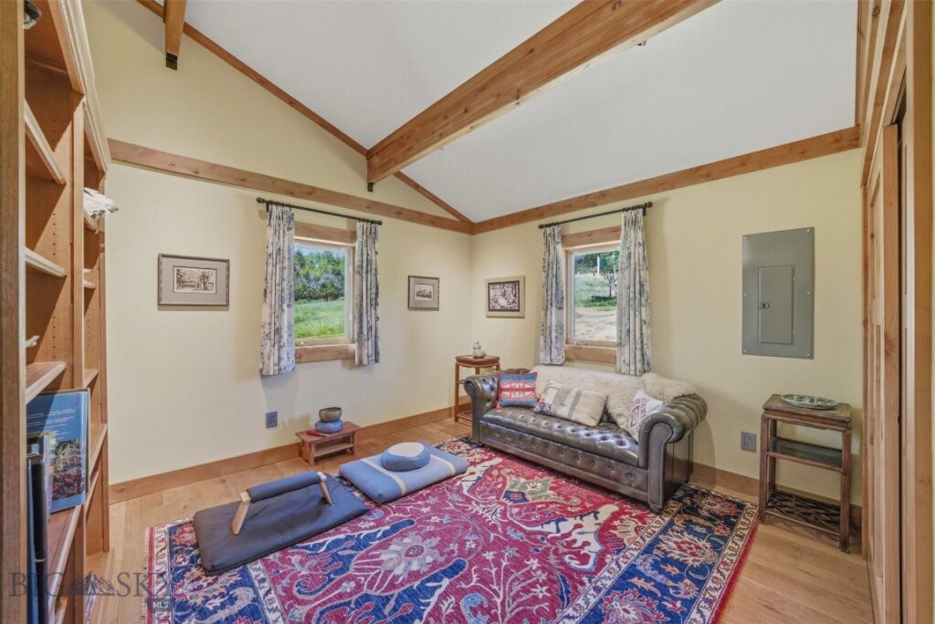 761 Sunny Bear Road