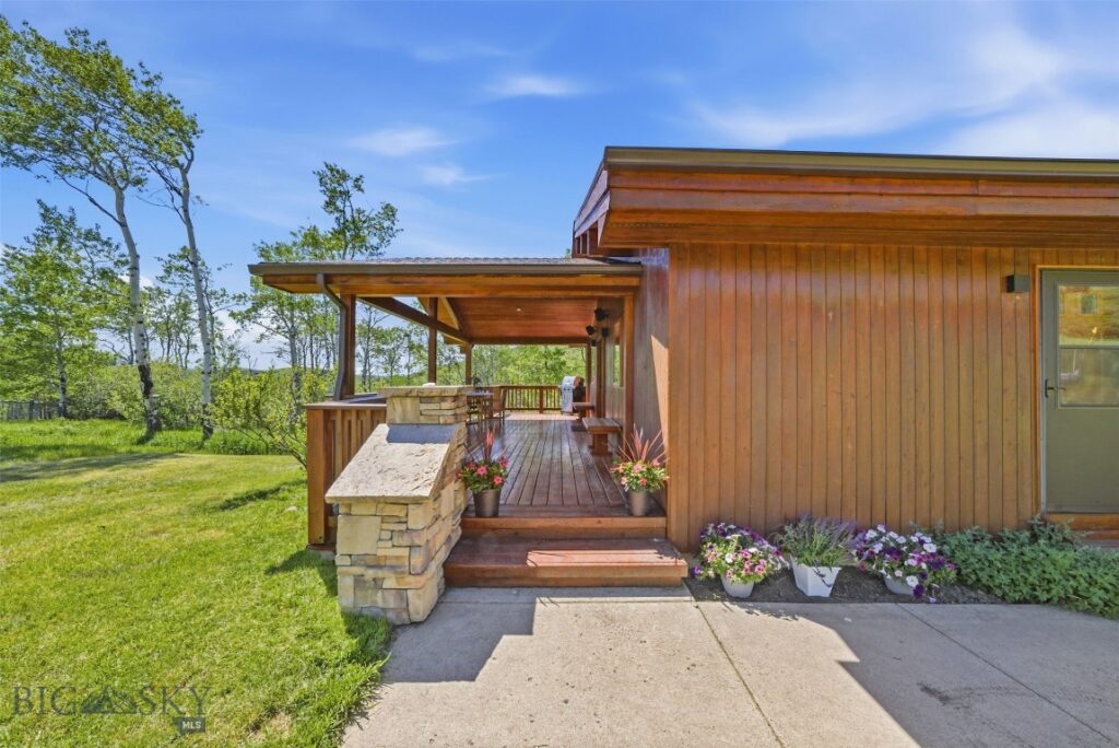 761 Sunny Bear Road