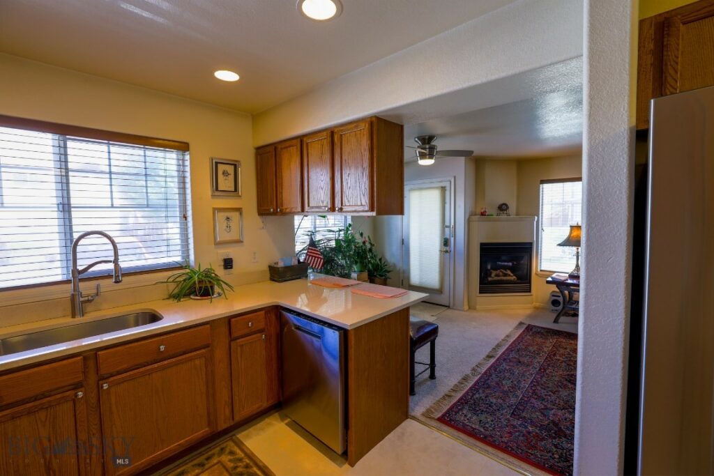 763 Forestglen Drive