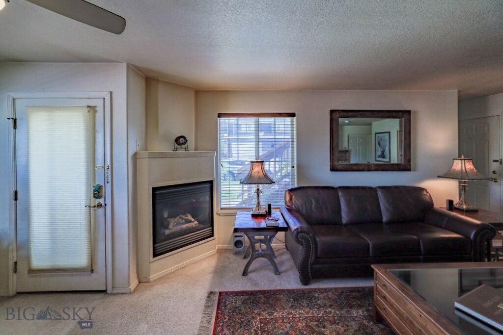 763 Forestglen Drive