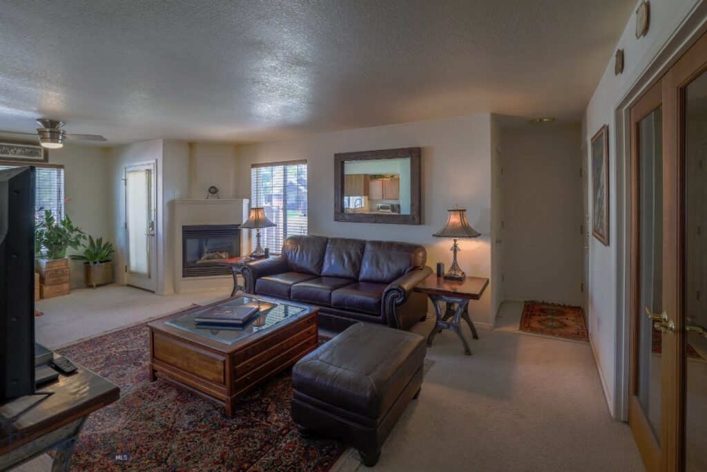 763 Forestglen Drive