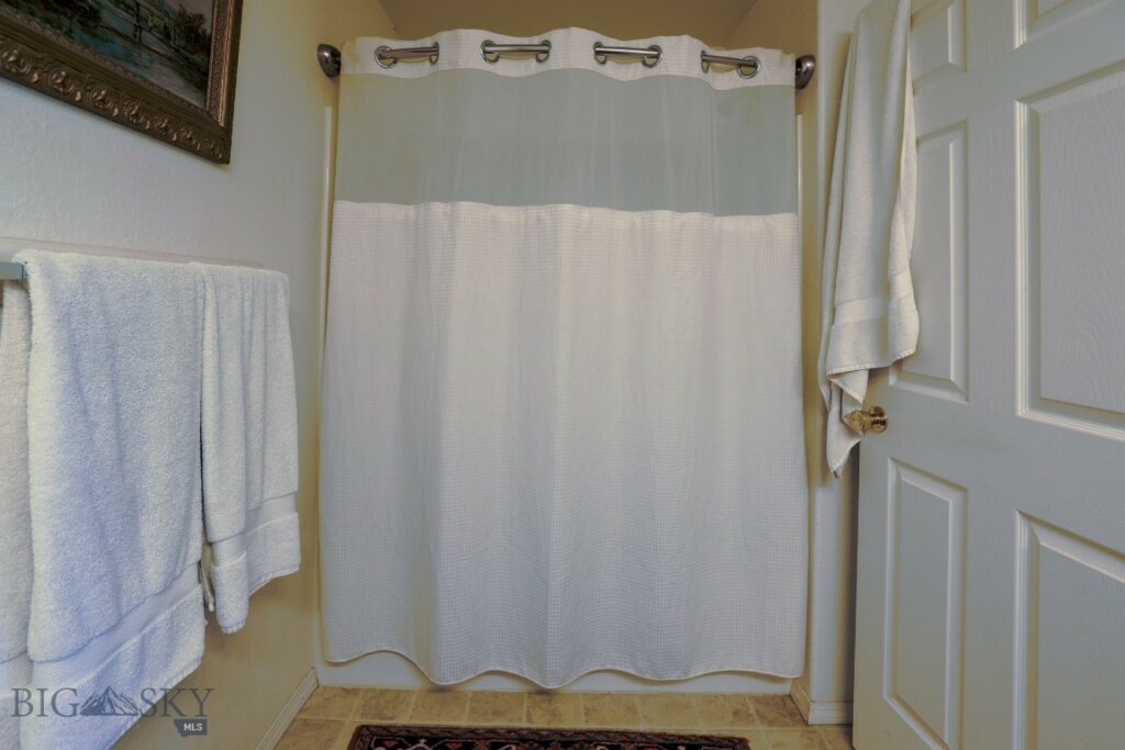 763 Forestglen Drive