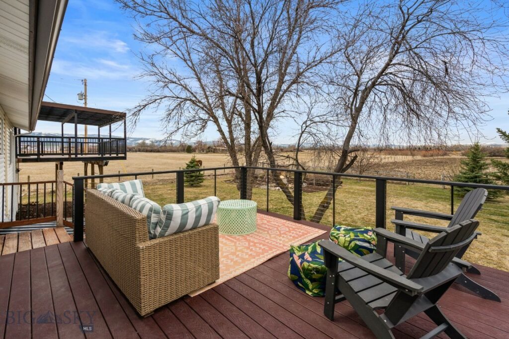 7849 Cottonwood Road
