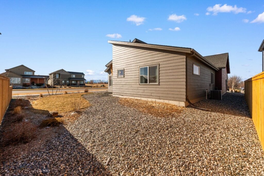 8 N Eldorado Avenue