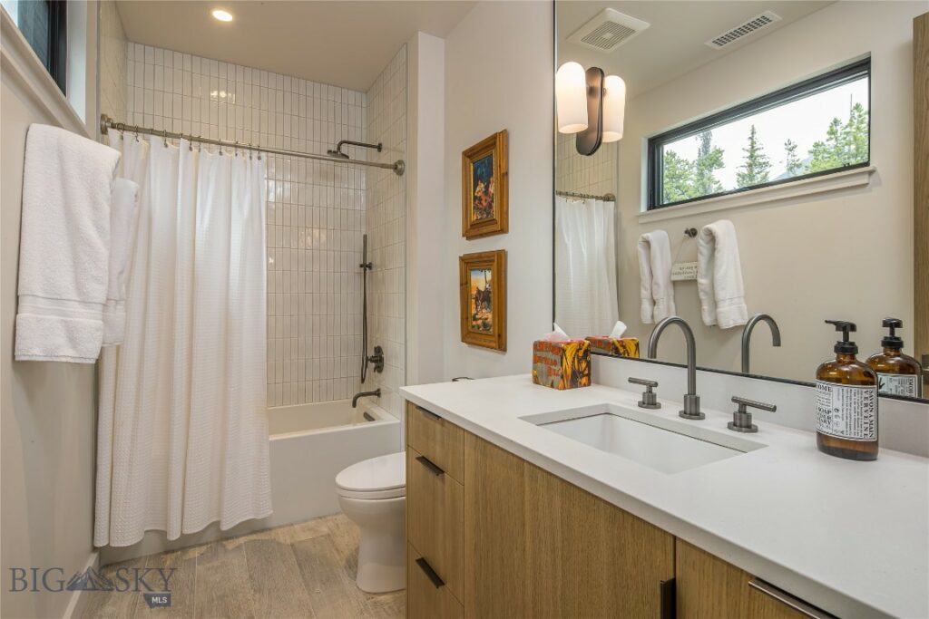 Big Sky MT 59716 - 15