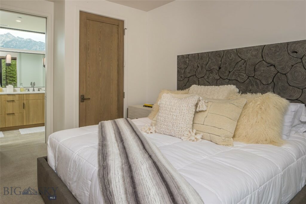 Big Sky MT 59716 - 20