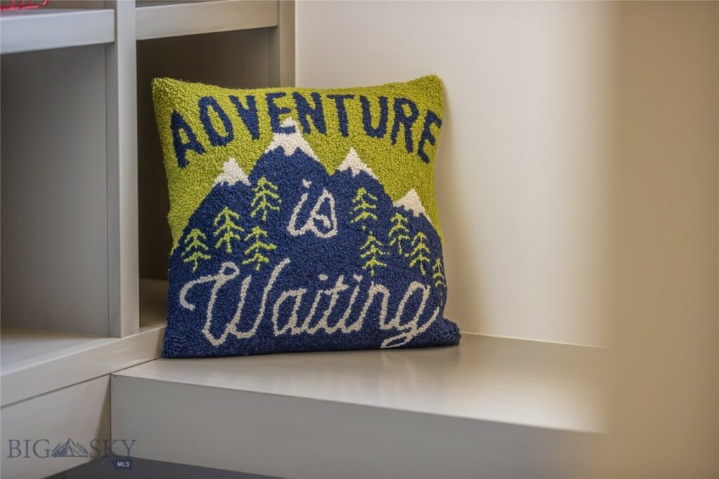 Big Sky MT 59716 - 22