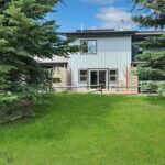 80 Aspen Leaf Drive