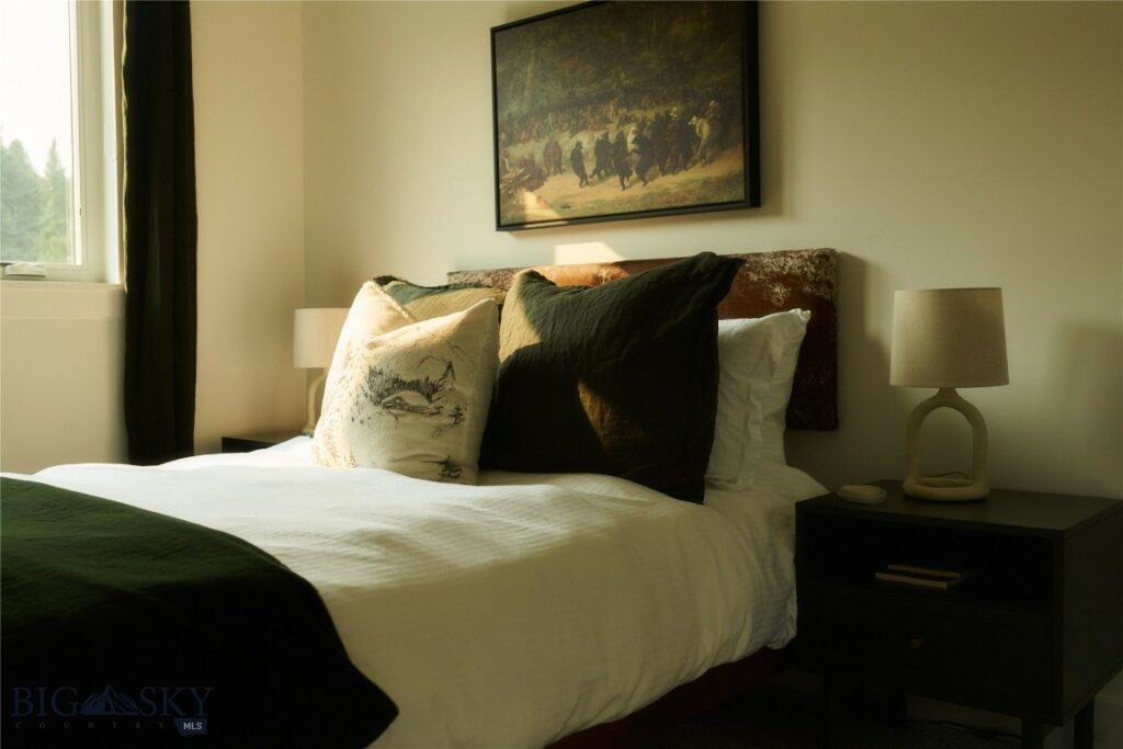 80 Misty Mountain Court