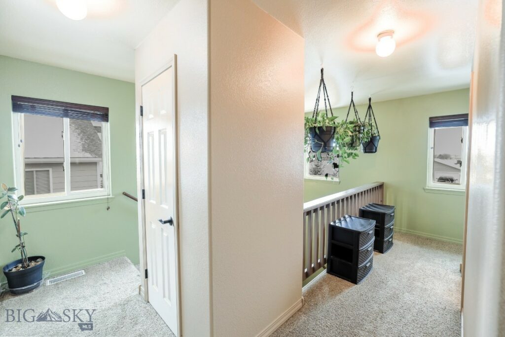 806 Mantle