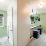 806 Mantle