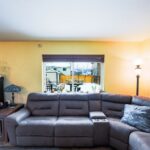 806 Mantle