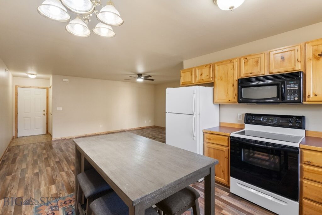 81 10th Street Unit 9