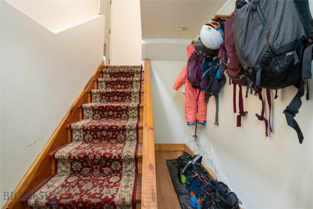 Bozeman MT 59715 - 8