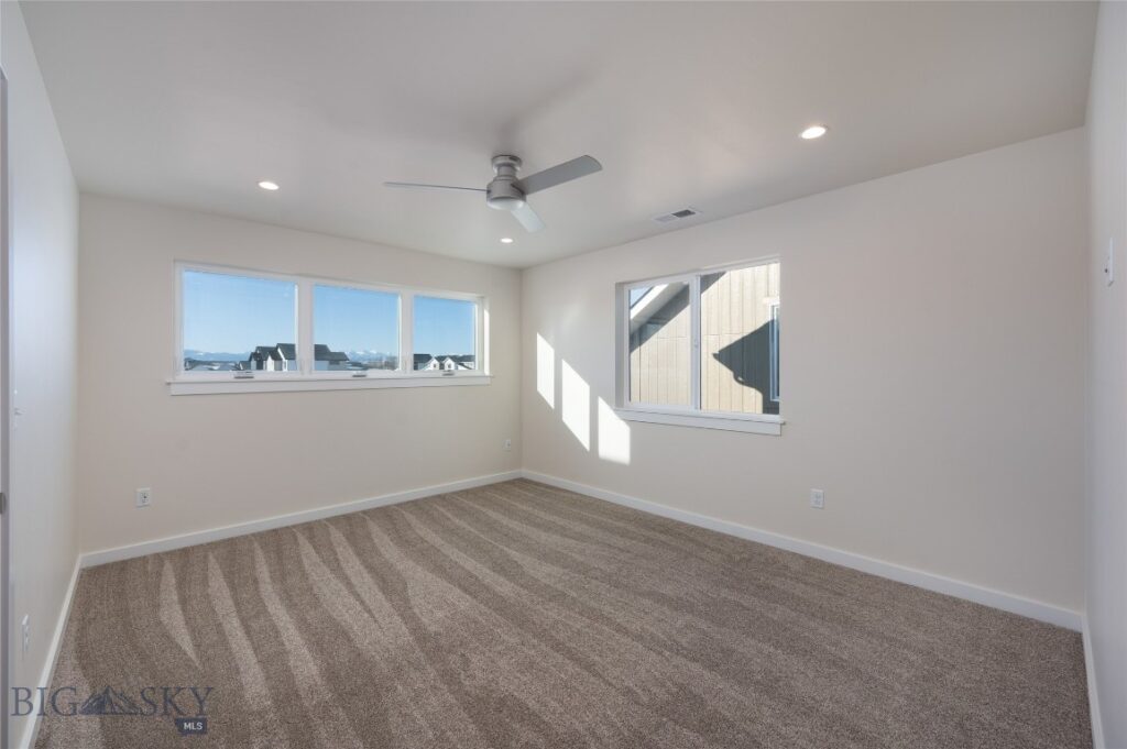 811 Spaniel Lane