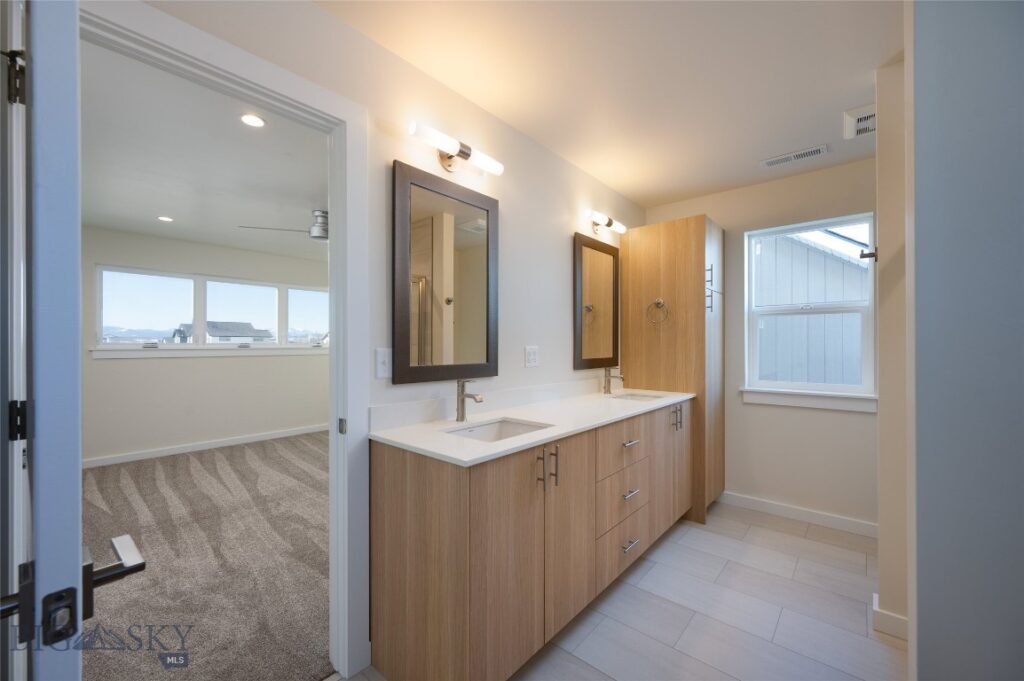 811 Spaniel Lane