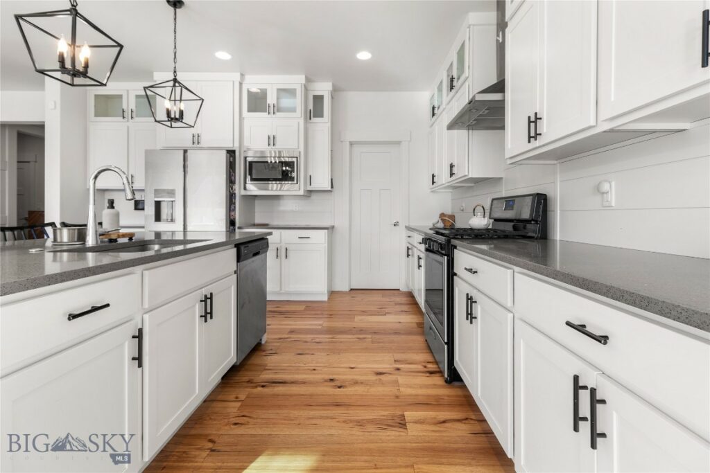 814 Butler Creek Avenue