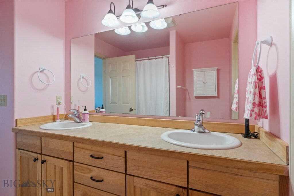 Bozeman MT 59715 - 17