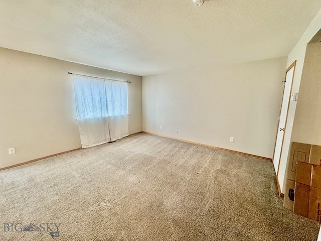 82 E Magnolia