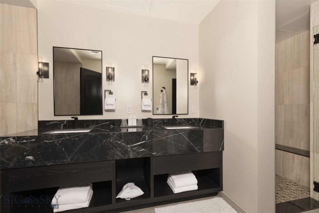 824 Settlement Trail