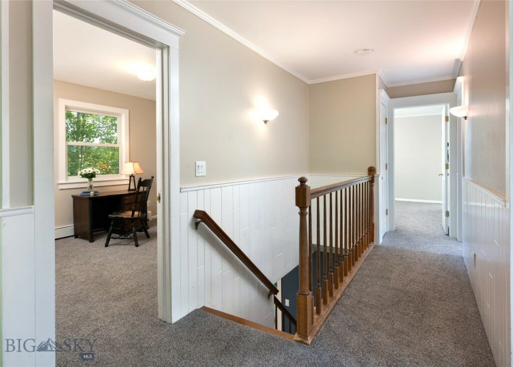 8373 Goldenstein Lane