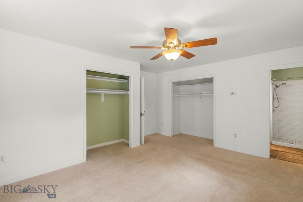 840 Damarell Road