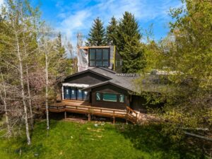 8454 Goldenstein Lane, Bozeman MT 59715