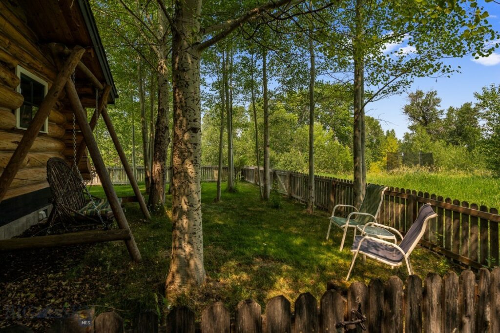 8480 Gooch Hill Road