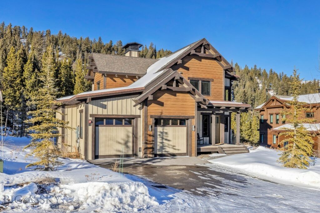 85 North Outlook Loop