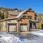 85 North Outlook Loop