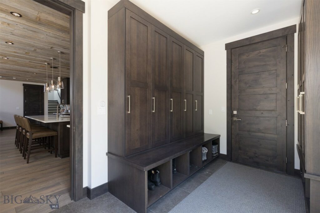 Big Sky MT 59716 - 22