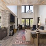 85 North Outlook Loop