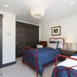 85 North Outlook Loop