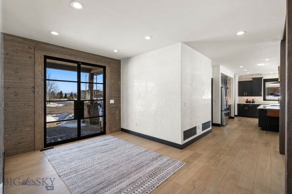 85 Scobie Way