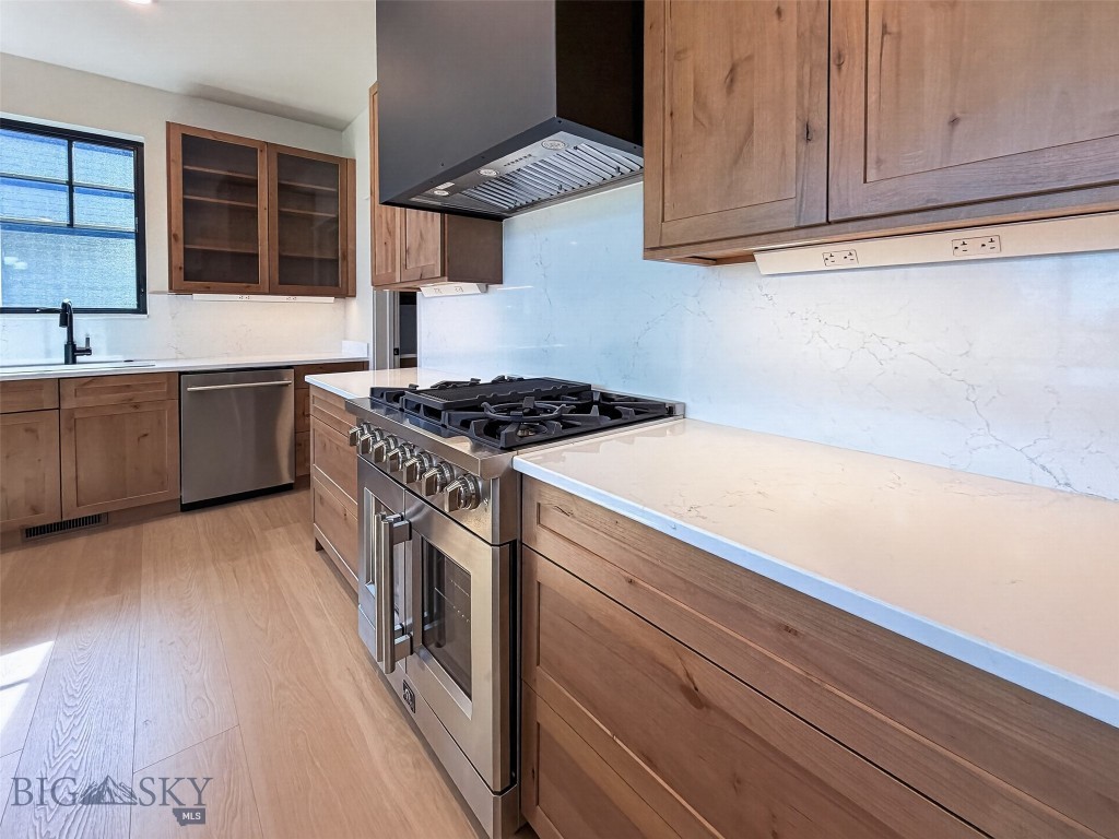 86 Hilgard Peak Court
