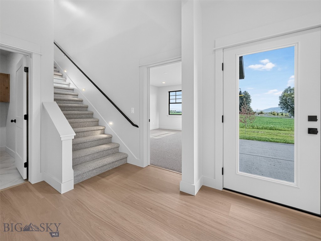 86 Hilgard Peak Court