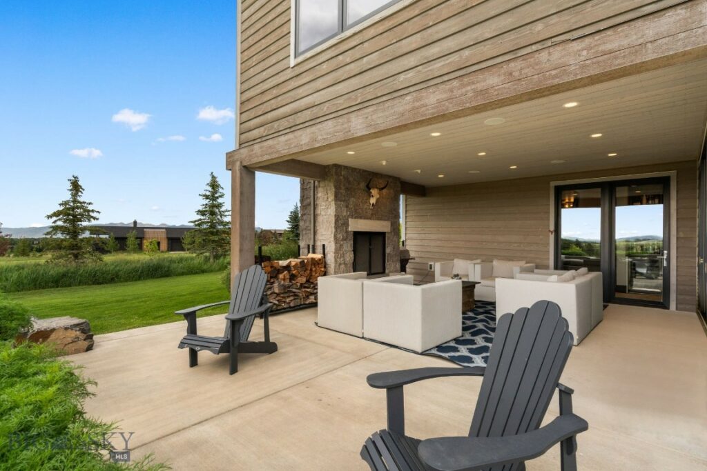 866 Doney Way