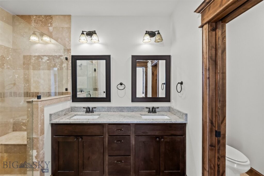 886 Flanders Creek Avenue