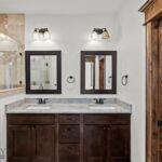 886 Flanders Creek Avenue