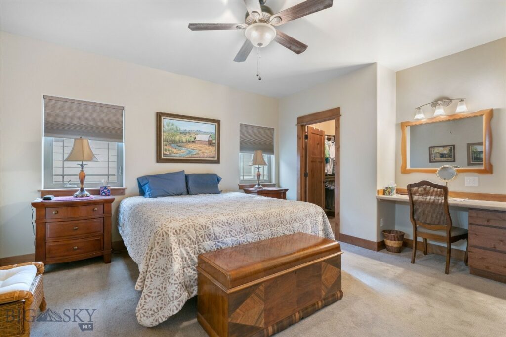 890 Flanders Creek Avenue