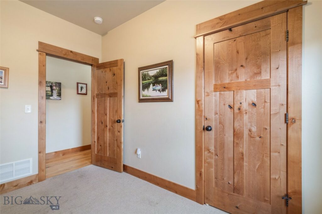 Bozeman MT 59718 - 17