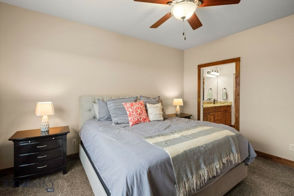 890 Sanders Avenue Unit K