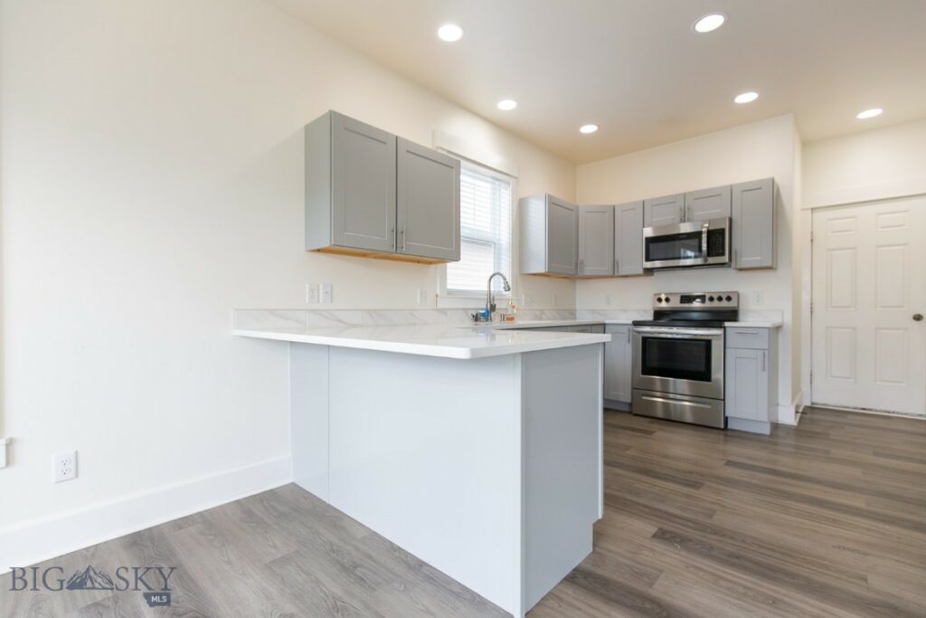 894 Rogers