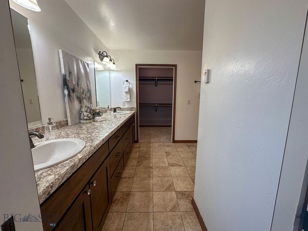 909 Las Campanas Drive