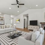 91 W Hyalite Peak Drive