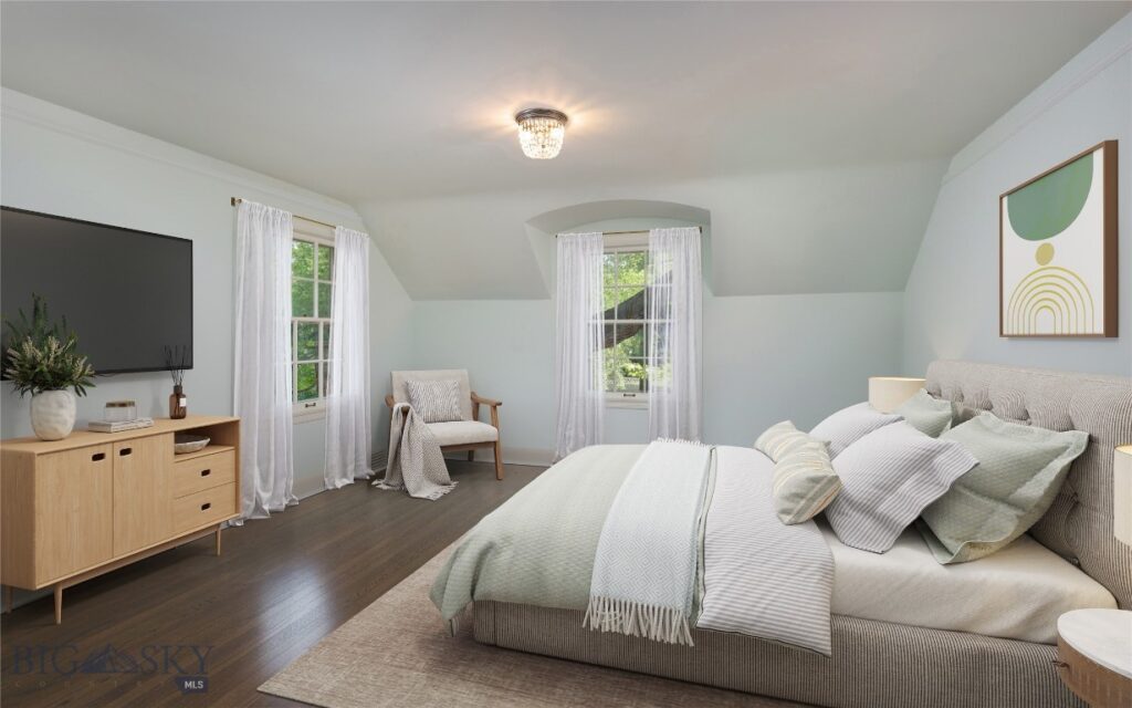 911 S Willson Avenue